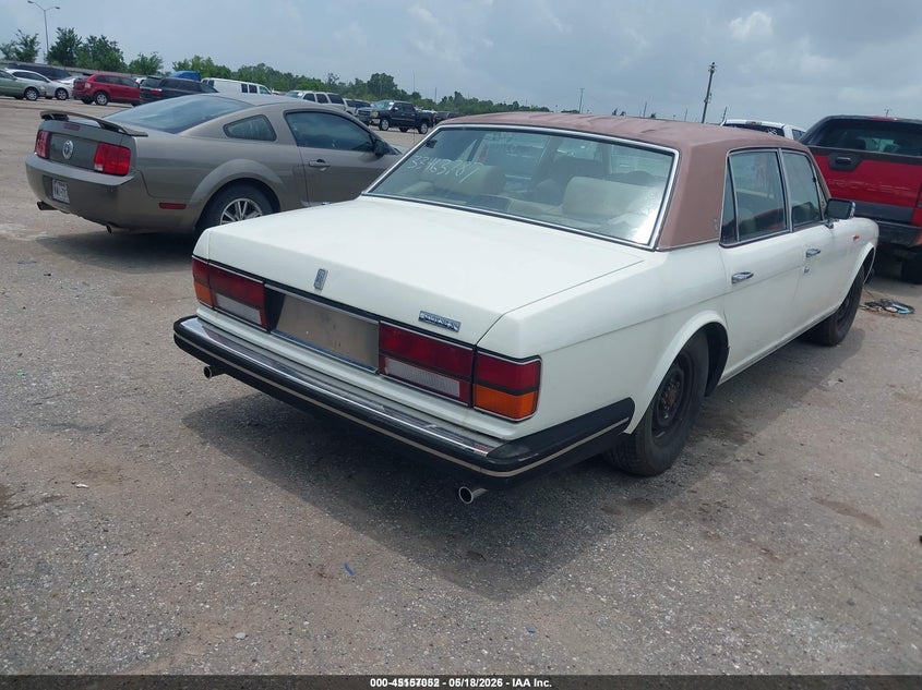 1986 Rolls-royce Silver spur VIN SCAZN42A5GCX14809 IAAI salvage auction — LEFT FRONT, Salvage (Idaho), sold $675 on 2026-07-08 (photo 4)