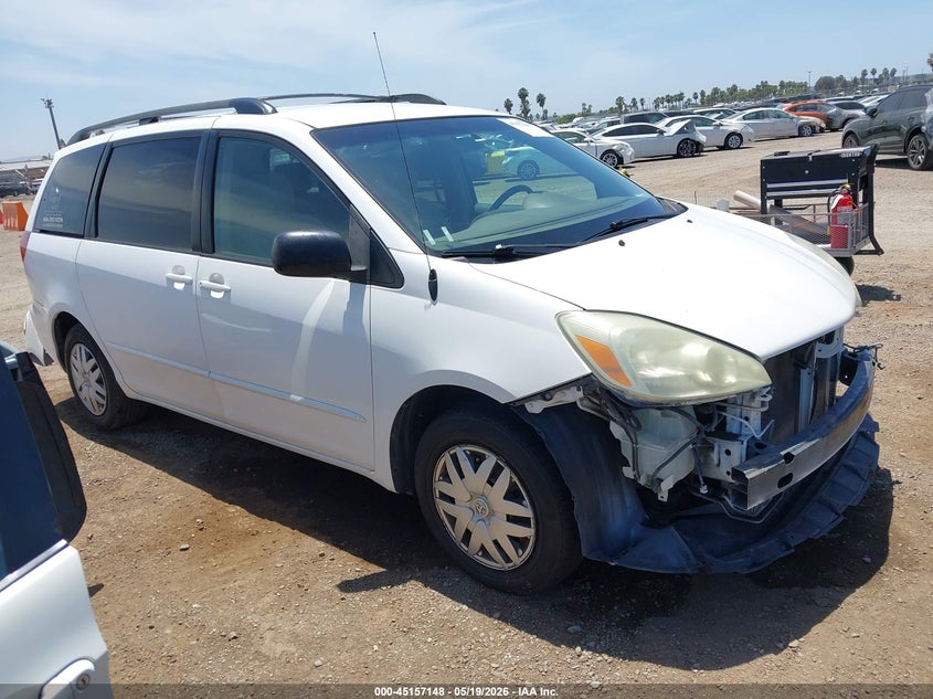 2005 Toyota Sienna VIN 5TDZA23C45S318147 IAAI salvage auction — FRONT END, Salvage (California), sold $25 on 2026-07-29 (photo 1)