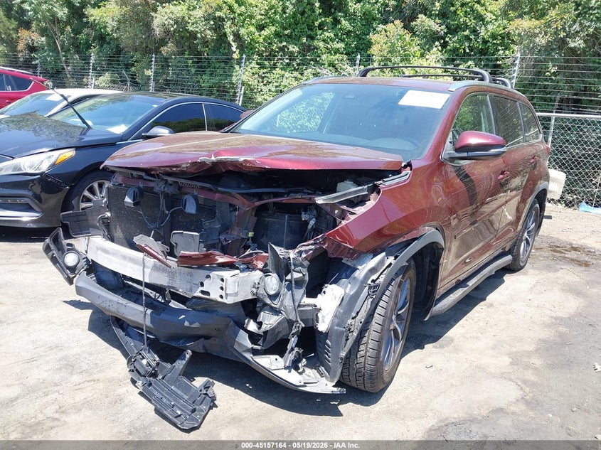2017 Toyota Highlander VIN 5TDJZRFH5HS375144 IAAI salvage auction — FRONT END, Salvage (North Carolina), sold $7,400 on 2026-07-09 (photo 2)