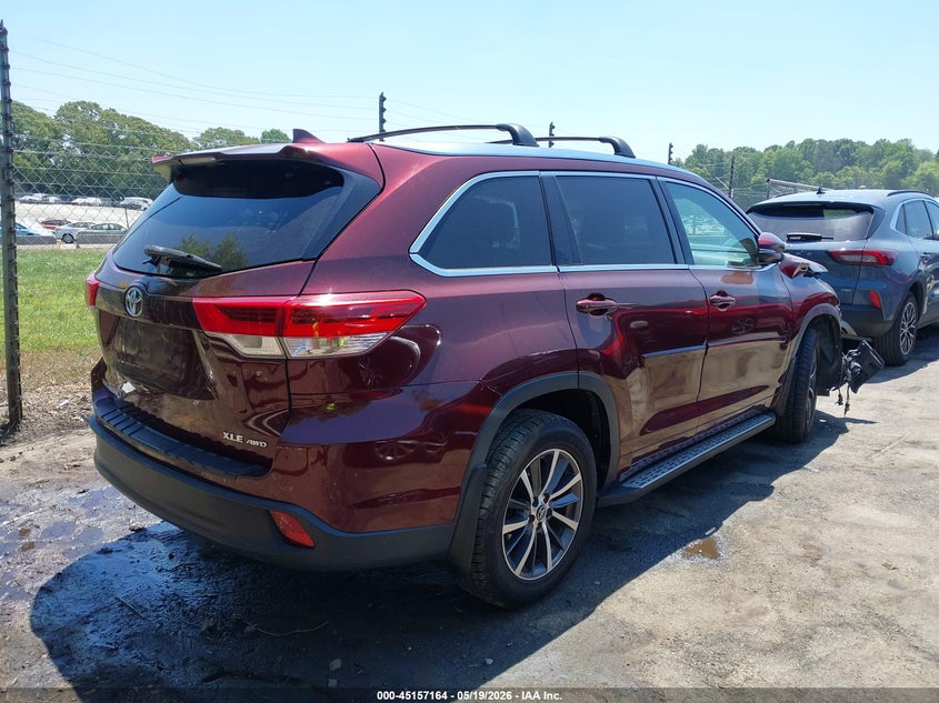 2017 Toyota Highlander VIN 5TDJZRFH5HS375144 IAAI salvage auction — FRONT END, Salvage (North Carolina), sold $7,400 on 2026-07-09 (photo 4)