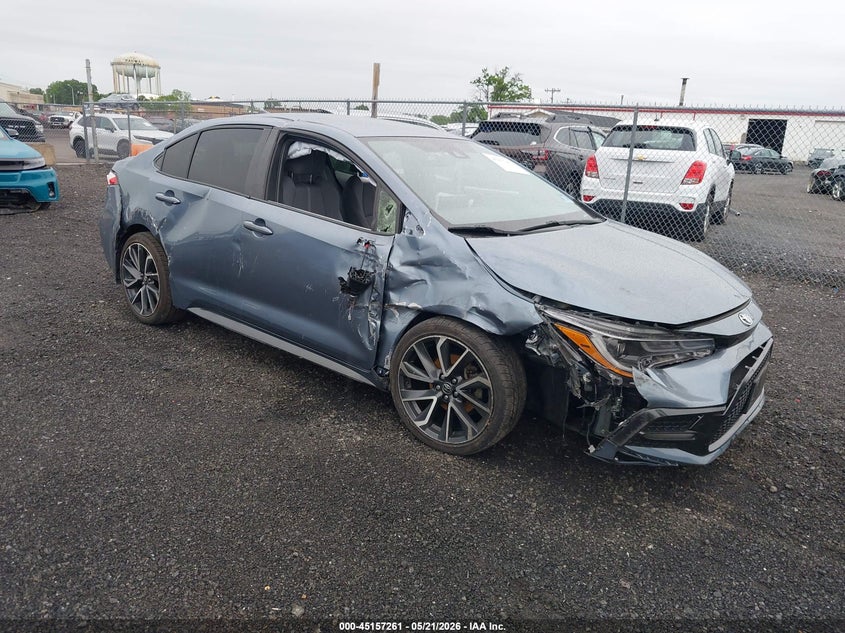 2020 Toyota Corolla VIN JTDS4RCE8LJ040690 IAAI salvage auction — ROLLOVER, Salvage (New Jersey), sold $2,250 on 2026-07-06 (photo 1)