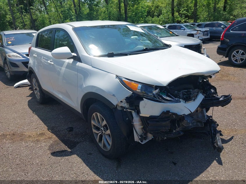 2015 Kia Sportage VIN KNDPBCAC1F7759078 IAAI salvage auction — FRONT END, Salvage (Ohio), sold $900 on 2026-07-07 (photo 1)