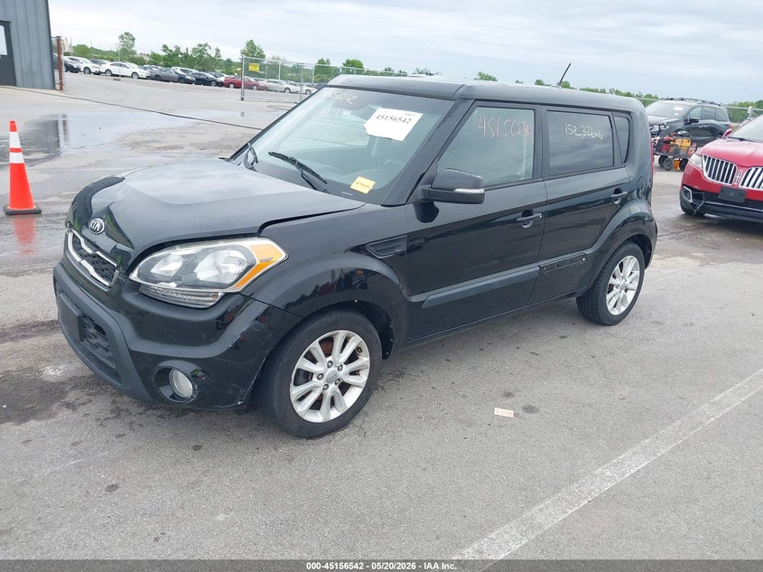 2013 Kia Soul VIN KNDJT2A63D7598320 IAAI salvage auction — ENGINE DAMAGE, Clear (Indiana), sold $175 on 2026-07-24 (photo 2)