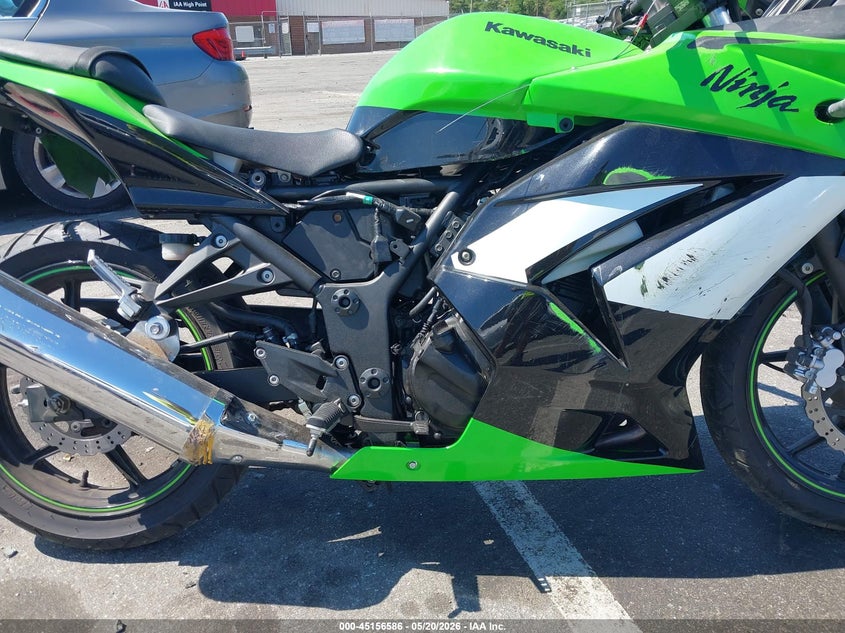 2009 Kawasaki Ex250 VIN JKAEXMJ169DA35547 IAAI salvage auction — LEFT & RIGHT, Salvage (North Carolina), sold $25 on 2026-07-21 (photo 8)
