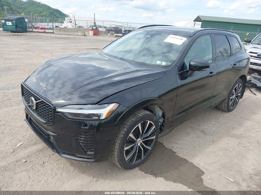 2023 Volvo Xc60 VIN YV4L12RW4P1192490 IAAI salvage auction — RIGHT FRONT, Salvage Title, sold $14,000 on 2026-08-01 (photo 2)