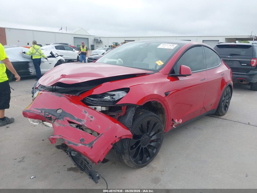 2022 Tesla Model y VIN 7SAYGDEF3NF488410 IAAI salvage auction — SIDE, Clear (Oklahoma), sold $25 on 2026-08-01 (photo 2)