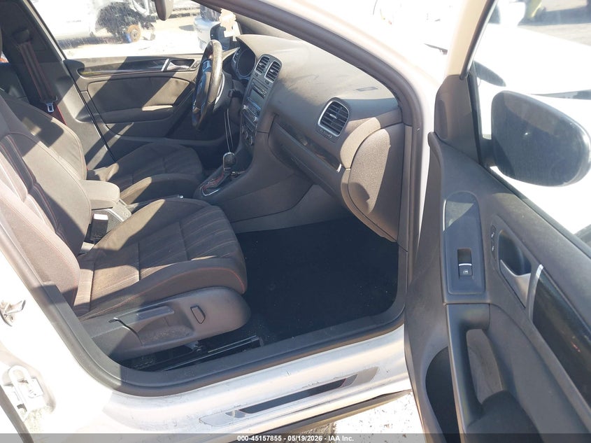 2014 Volkswagen Gti VIN WVWHD7AJ3EW008797 IAAI salvage auction — FRONT END, Rebuildable (Florida), sold $2,100 on 2026-07-18 (photo 5)