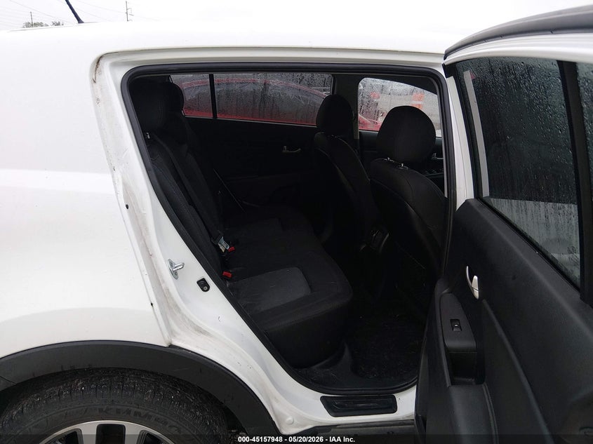 2016 Kia Sportage VIN KNDPB3AC4G7830064 IAAI salvage auction — HAIL, Clear (Missouri), sold $1,450 on 2026-07-30 (photo 8)