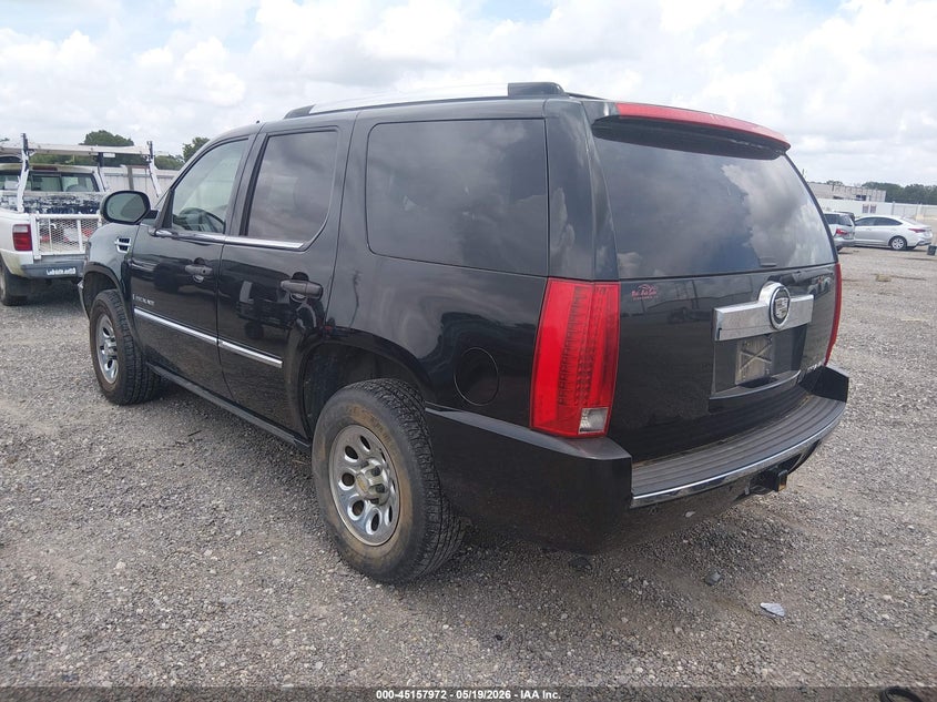 2008 Cadillac Escalade VIN 1GYFK63868R168817 IAAI salvage auction — WATER/FLOOD, Salvage (Louisiana), sold $675 on 2026-07-23 (photo 3)