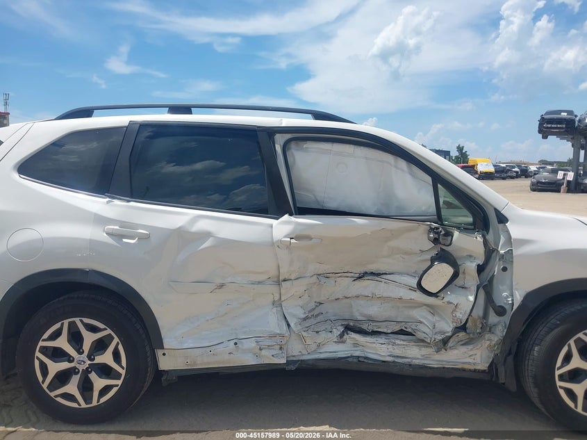 2019 Subaru Forester VIN JF2SKAEC5KH556211 IAAI salvage auction — RIGHT SIDE, Rebuildable (Florida), sold $3,500 on 2026-07-07 (photo 6)