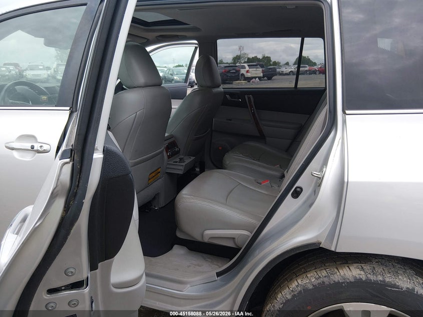 2012 Toyota Highlander VIN 5TDDK3EH5CS170478 IAAI salvage auction — RIGHT FRONT, Salvage (West Virginia), sold $3,350 on 2026-07-23 (photo 8)