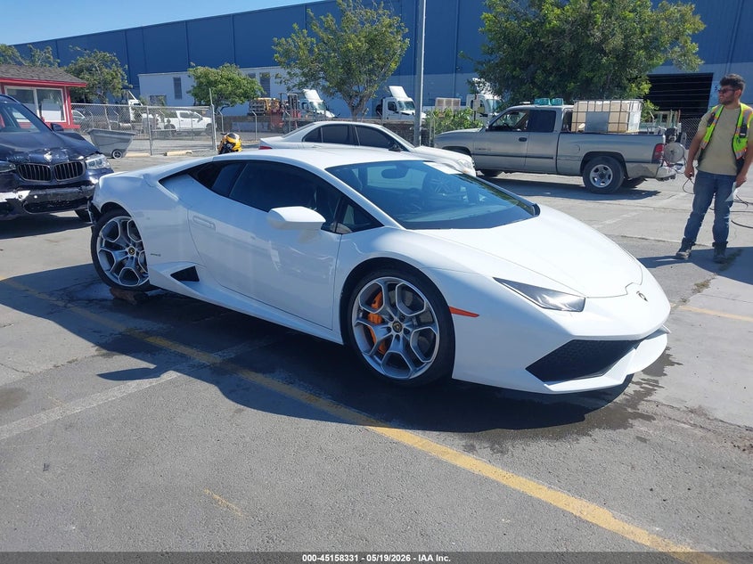 2015 Lamborghini Huracan VIN ZHWUC1ZF5FLA02589 — IAAI salvage auction photo