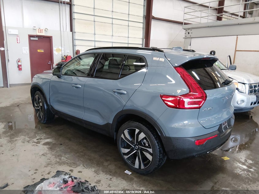 2023 Volvo Xc40 VIN YV4L12UW4P2061965 IAAI salvage auction — FRONT END, Salvage (Idaho), sold $8,700 on 2026-07-08 (photo 3)