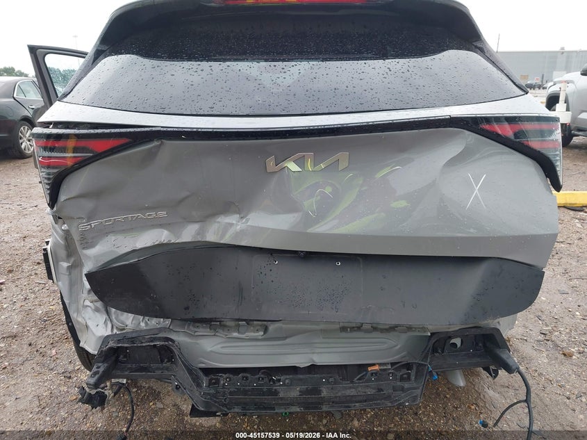 2026 Kia Sportage VIN 5XYK33DF9TG335563 IAAI salvage auction — FRONT & REAR, Salvage (Texas), sold $6,200 on 2026-07-23 (photo 6)