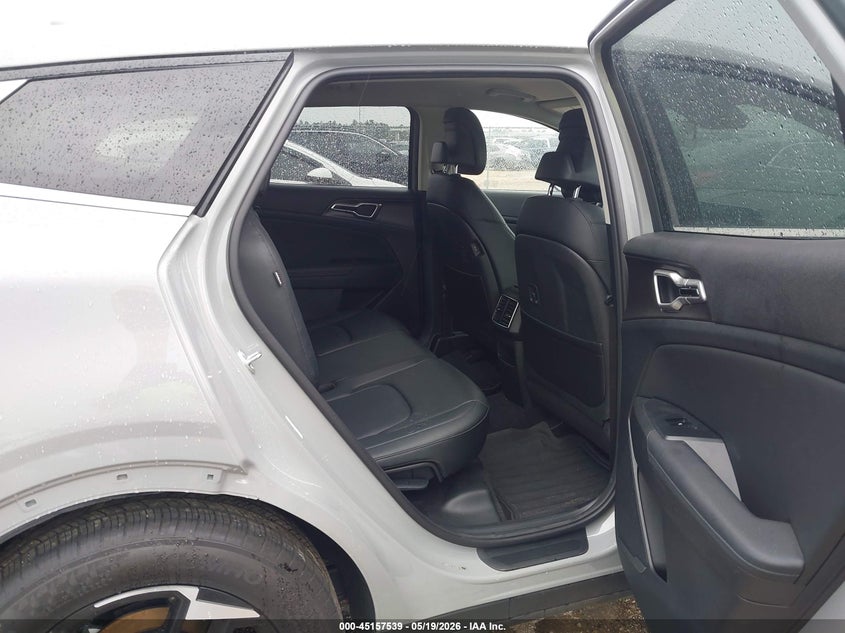 2026 Kia Sportage VIN 5XYK33DF9TG335563 IAAI salvage auction — FRONT & REAR, Salvage (Texas), sold $6,200 on 2026-07-23 (photo 8)