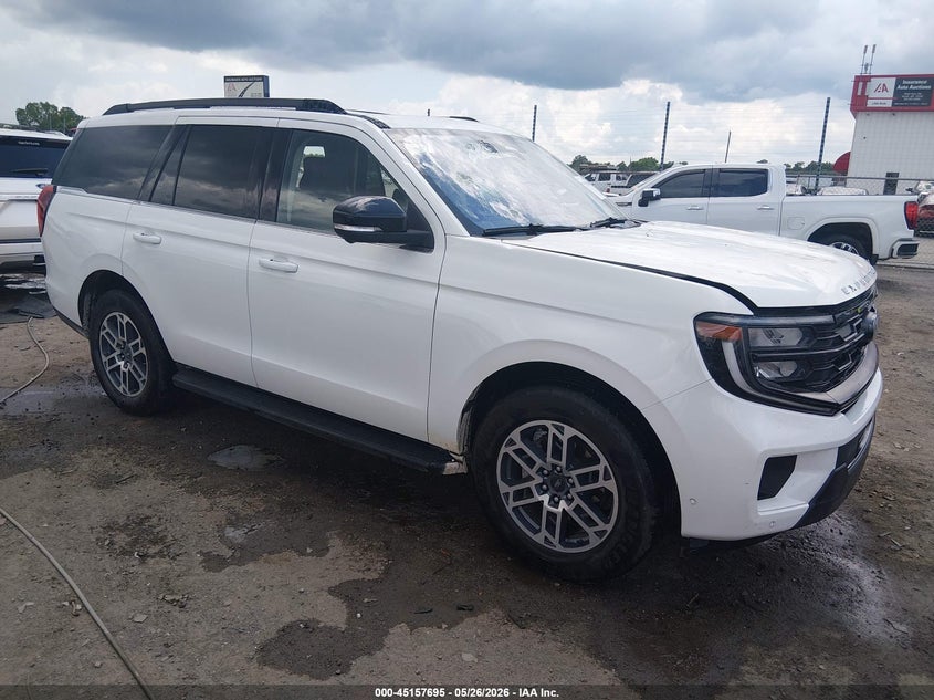 2025 Ford Expedition VIN 1FMJU1H86SEA28203 IAAI salvage auction — HAIL, Salvage Title, sold $7,100 on 2026-07-29 (photo 1)