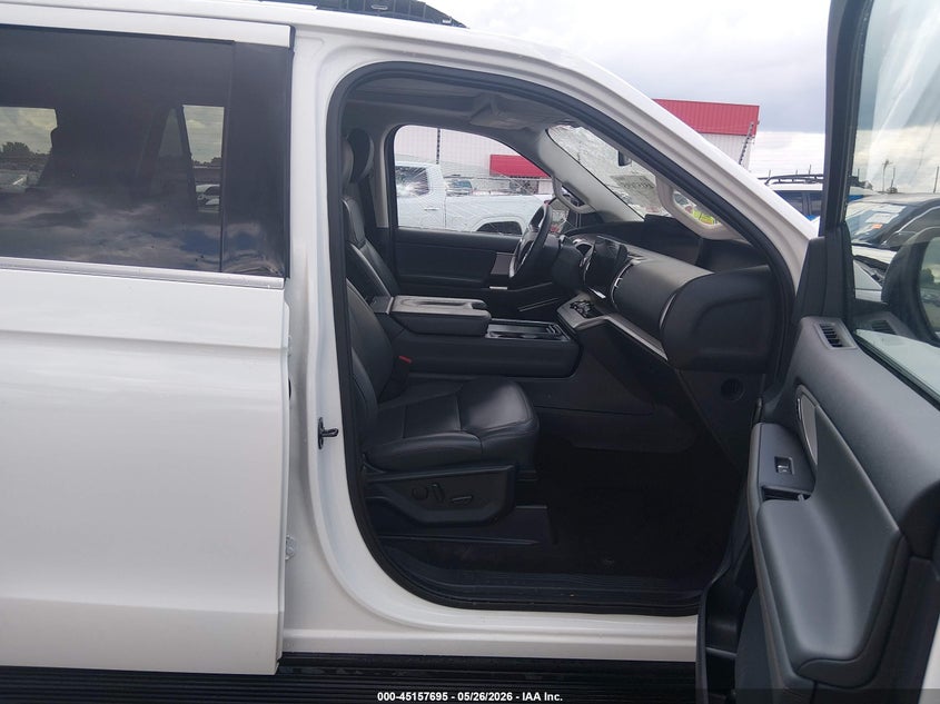 2025 Ford Expedition VIN 1FMJU1H86SEA28203 IAAI salvage auction — HAIL, Salvage Title, sold $7,100 on 2026-07-29 (photo 5)