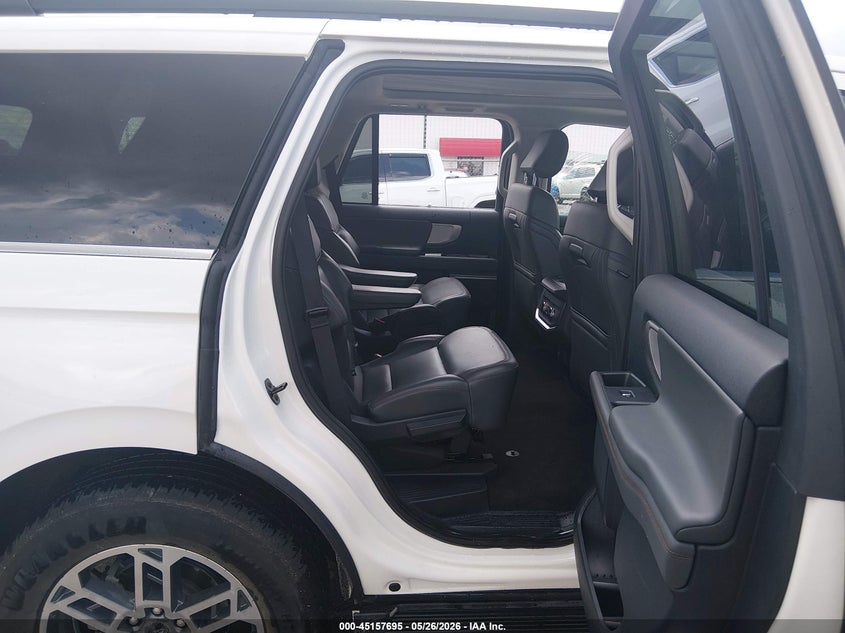 2025 Ford Expedition VIN 1FMJU1H86SEA28203 IAAI salvage auction — HAIL, Salvage Title, sold $7,100 on 2026-07-29 (photo 8)