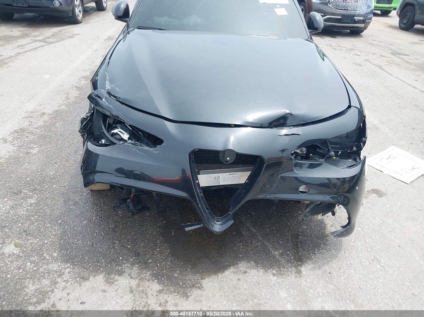 2019 Alfa romeo Giulia VIN ZARFANBN4K7602221 IAAI salvage auction — FRONT END, Salvage Title, sold $825 on 2026-08-17 (photo 6)