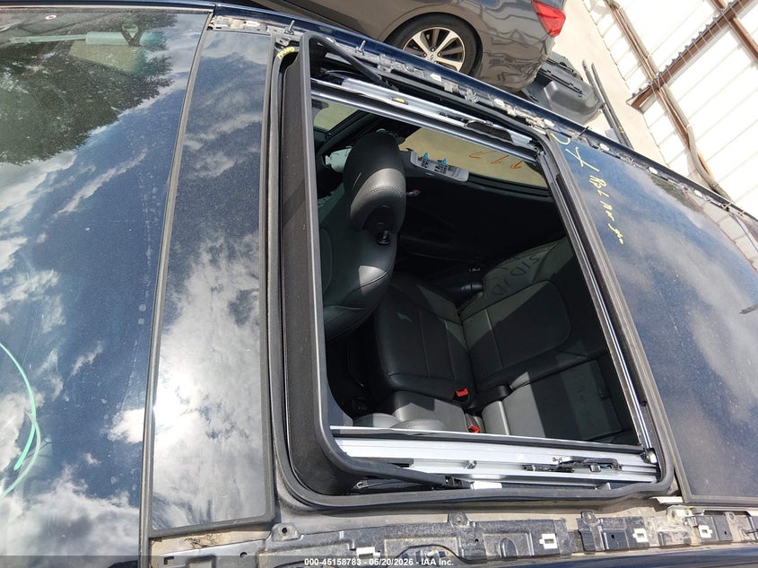 2017 Hyundai Santa fe VIN 5XYZW4LA0HG493301 IAAI salvage auction — ROOF, Original (Texas), sold $6,100 on 2026-07-07 (photo 6)