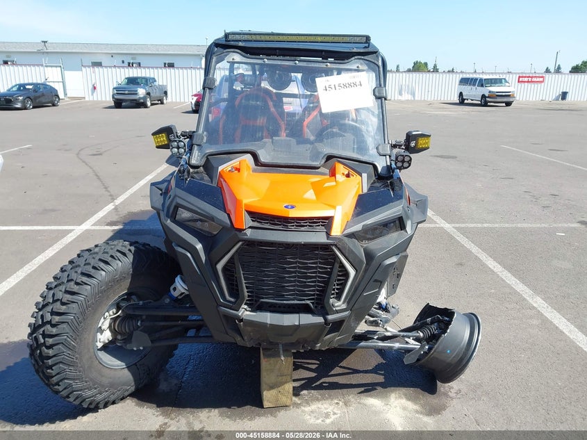 2021 Polaris Rzr VIN 3NSP4E928MF586909 IAAI salvage auction — LEFT FRONT, Salvage (Oregon), sold $7,650 on 2026-08-18 (photo 5)