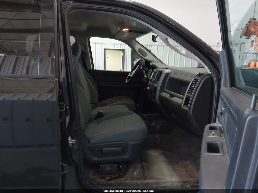 2017 Ram 3500 VIN 3C63R3GL5HG775283 IAAI salvage auction — FRONT & REAR, SF97 (Kansas), sold $21,100 on 2026-07-09 (photo 5)