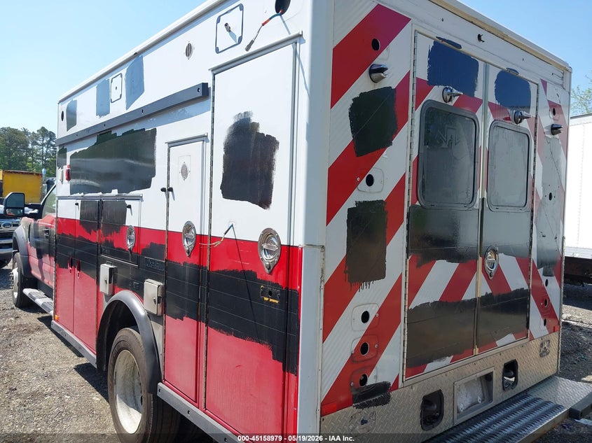 2019 Ford F-550 chassis VIN 1FD0X5HT1KEF24556 IAAI salvage auction — NORMAL WEAR, Clear (New York), sold $25 on 2026-07-28 (photo 3)