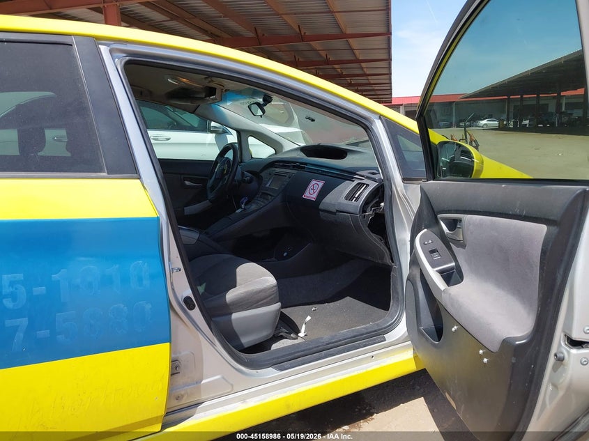 2013 Toyota Prius VIN JTDKN3DU8D5578560 IAAI salvage auction — NORMAL WEAR, Clear-Dealer Only (Arizona), sold $450 on 2026-07-14 (photo 5)