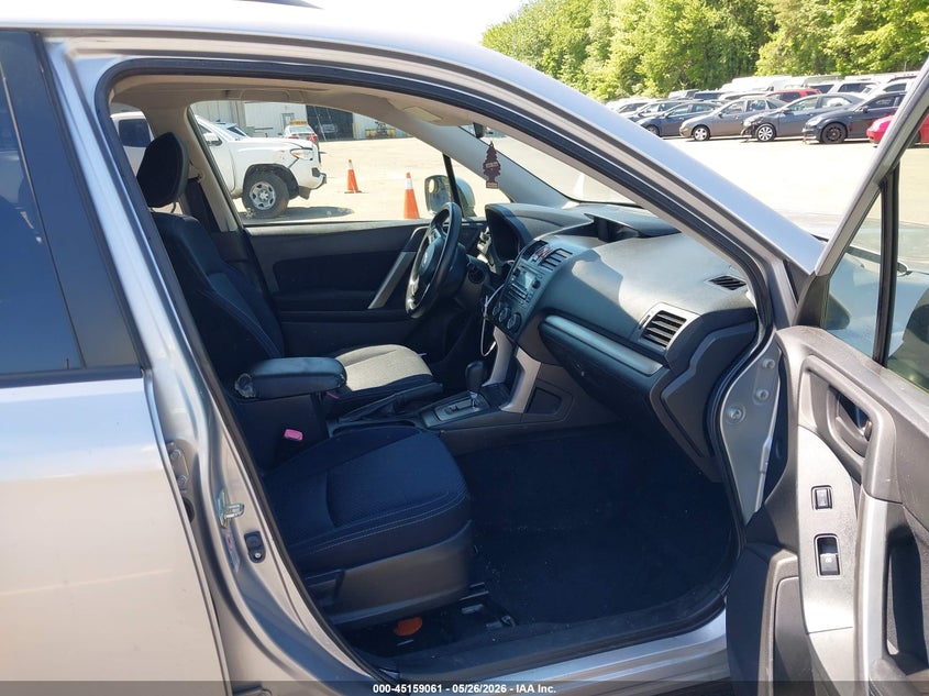2014 Subaru Forester VIN JF2SJAEC7EH509852 IAAI salvage auction — RIGHT FRONT, Salvage Title, sold $1,325 on 2026-07-09 (photo 5)