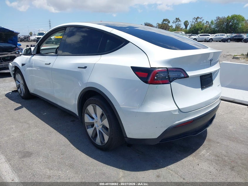2023 Tesla Model y VIN 7SAYGDEE4PF630113 IAAI salvage auction — FRONT END, Salvage Title, sold $7,650 on 2026-09-03 (photo 3)