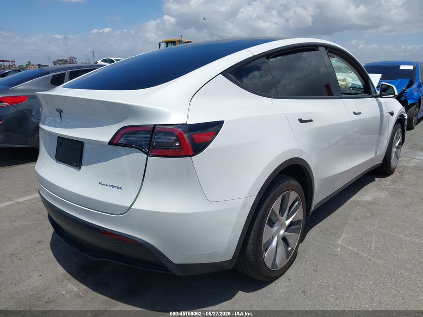 2023 Tesla Model y VIN 7SAYGDEE4PF630113 IAAI salvage auction — FRONT END, Salvage Title, sold $7,650 on 2026-09-03 (photo 4)