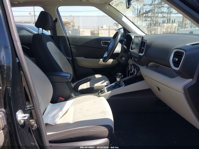 2022 Hyundai Venue VIN KMHRC8A34NU137671 IAAI salvage auction — REAR END, Salvage (California), sold $2,350 on 2026-07-21 (photo 5)