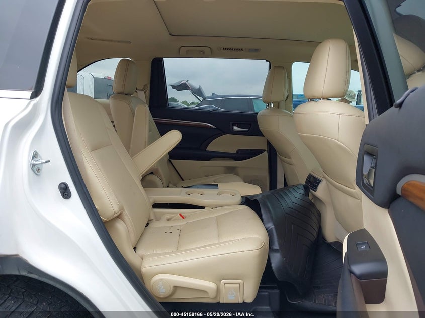 2019 Toyota Highlander VIN 5TDDZRFHXKS710757 IAAI salvage auction — FRONT END, Salvage (Texas), sold $9,150 on 2026-07-08 (photo 8)
