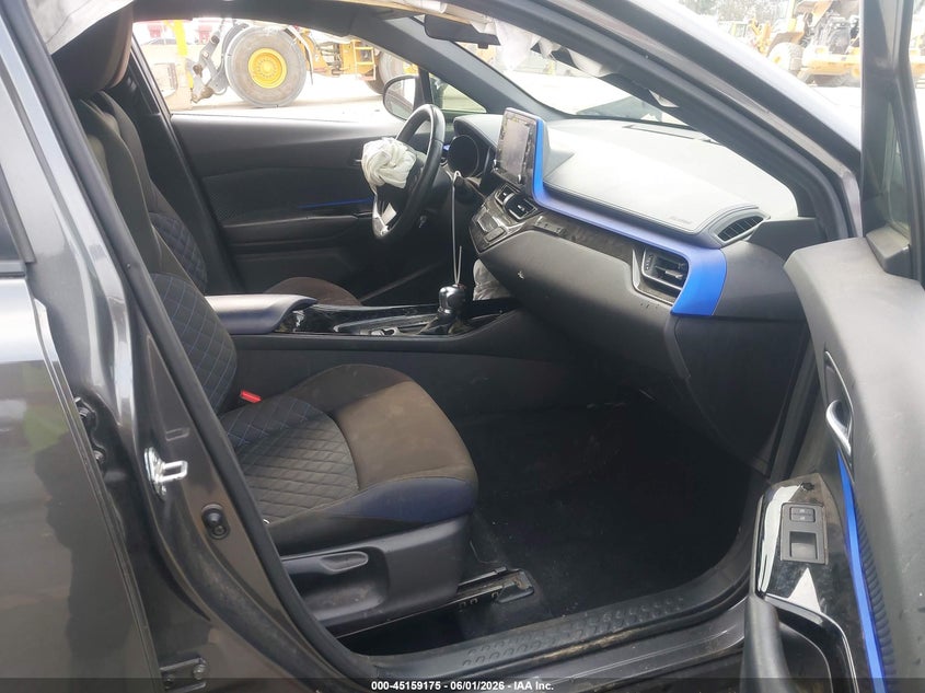 2020 Toyota C-hr VIN JTNKHMBX0L1084639 IAAI salvage auction — FRONT END, Salvage Title, sold $3,750 on 2026-07-15 (photo 5)