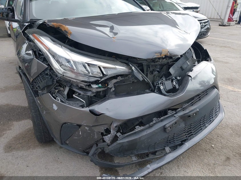 2020 Toyota C-hr VIN JTNKHMBX0L1084639 IAAI salvage auction — FRONT END, Salvage Title, sold $3,750 on 2026-07-15 (photo 6)