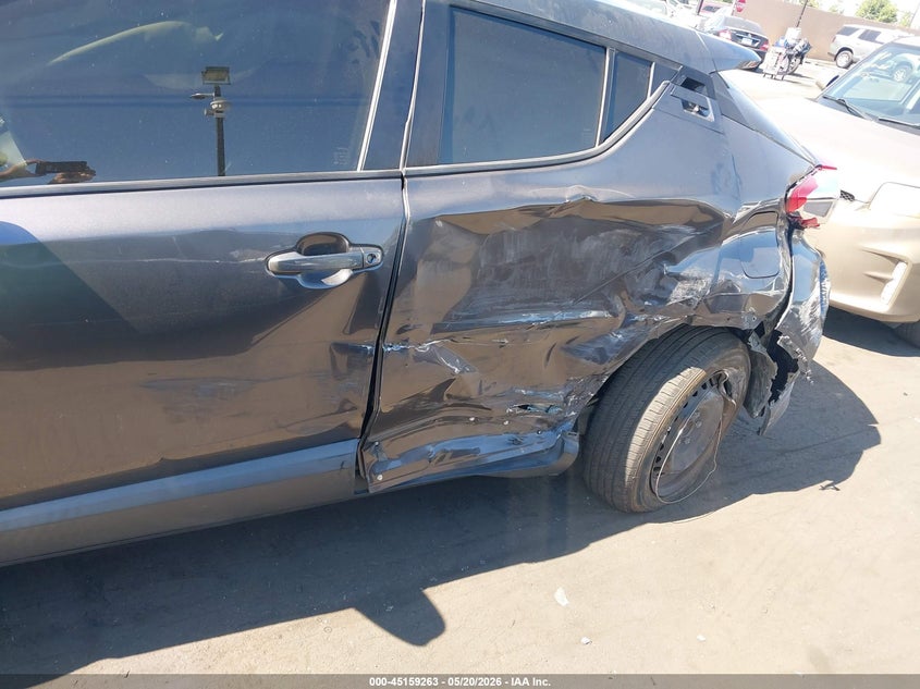 2019 Toyota C-hr VIN JTNKHMBX3K1060592 IAAI salvage auction — LEFT REAR, Salvage Certificate (California), sold $3,400 on 2026-07-31 (photo 6)