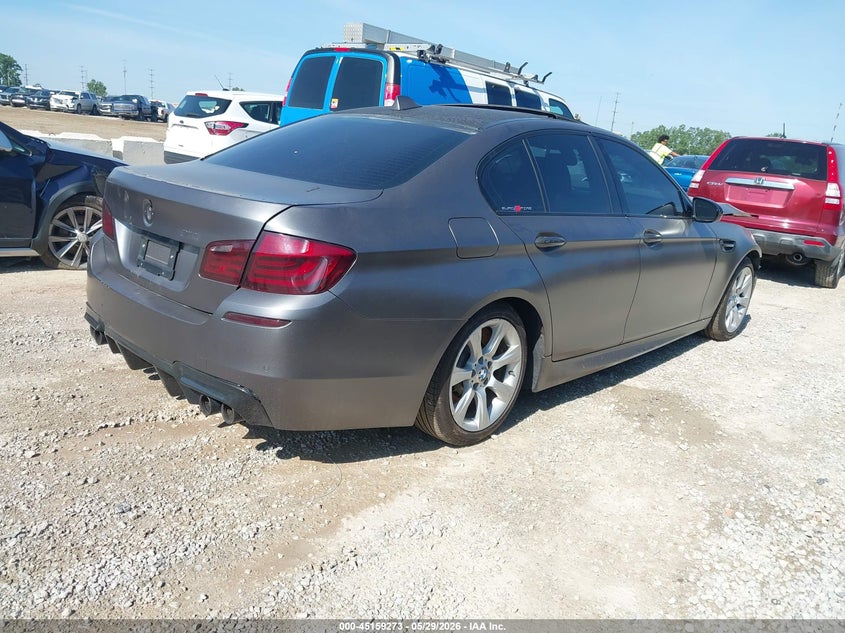 2013 BMW M5 VIN WBSFV9C52DC773136 IAAI salvage auction — FRONT END, Salvage Title, sold $25 on 2026-07-29 (photo 4)