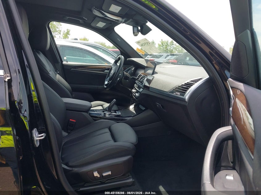 2021 BMW X3 VIN 5UXTY5C02M9H59301 IAAI salvage auction — LEFT SIDE, Salvage Title, sold $15,550 on 2026-07-07 (photo 5)