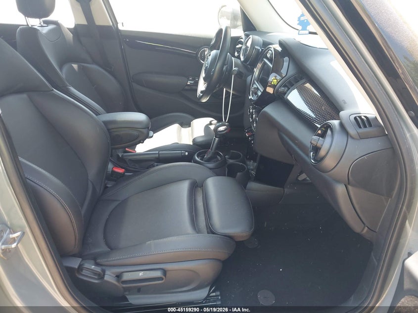 2019 Mini Hard top VIN WMWXU3C55K2H87417 IAAI salvage auction — MECHANICAL, Salvage - Greater Than 75% (Maryland), sold $4,000 on 2026-08-11 (photo 5)