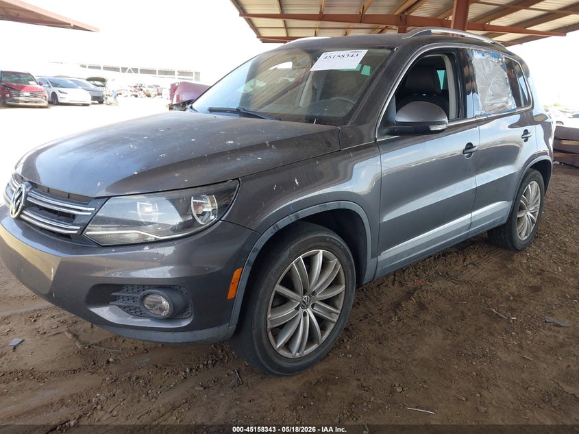 2012 Volkswagen Tiguan VIN WVGAV7AX0CW093254 IAAI salvage auction — NORMAL WEAR, Clear-Dealer Only (Arizona), sold $425 on 2026-07-28 (photo 2)