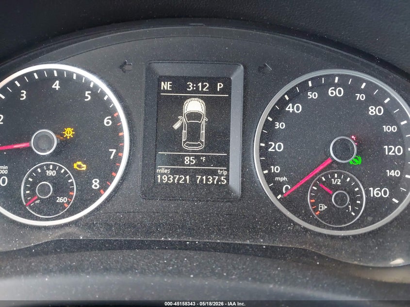 2012 Volkswagen Tiguan VIN WVGAV7AX0CW093254 IAAI salvage auction — NORMAL WEAR, Clear-Dealer Only (Arizona), sold $425 on 2026-07-28 (photo 7)