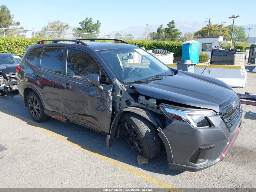 2023 Subaru Forester VIN JF2SKAJC1PH458581 IAAI salvage auction — RIGHT SIDE, Salvage (California), sold $5,400 on 2026-07-14 (photo 1)