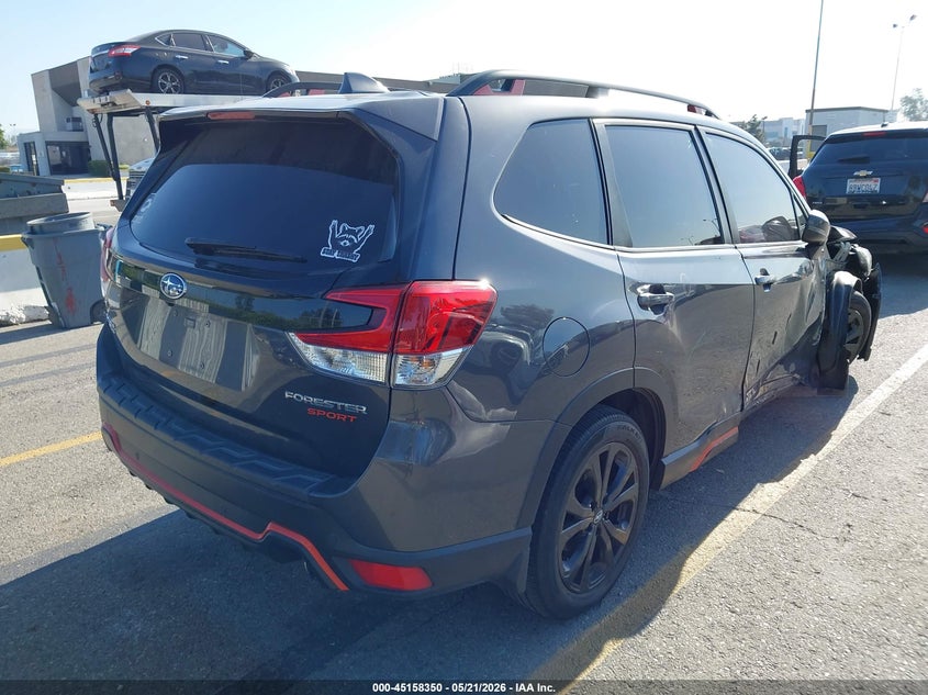 2023 Subaru Forester VIN JF2SKAJC1PH458581 IAAI salvage auction — RIGHT SIDE, Salvage (California), sold $5,400 on 2026-07-14 (photo 4)