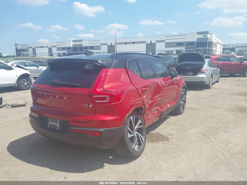 2021 Volvo Xc40 VIN YV4162UM0M2466465 IAAI salvage auction — SIDE, Original (Texas), sold $9,800 on 2026-07-14 (photo 4)