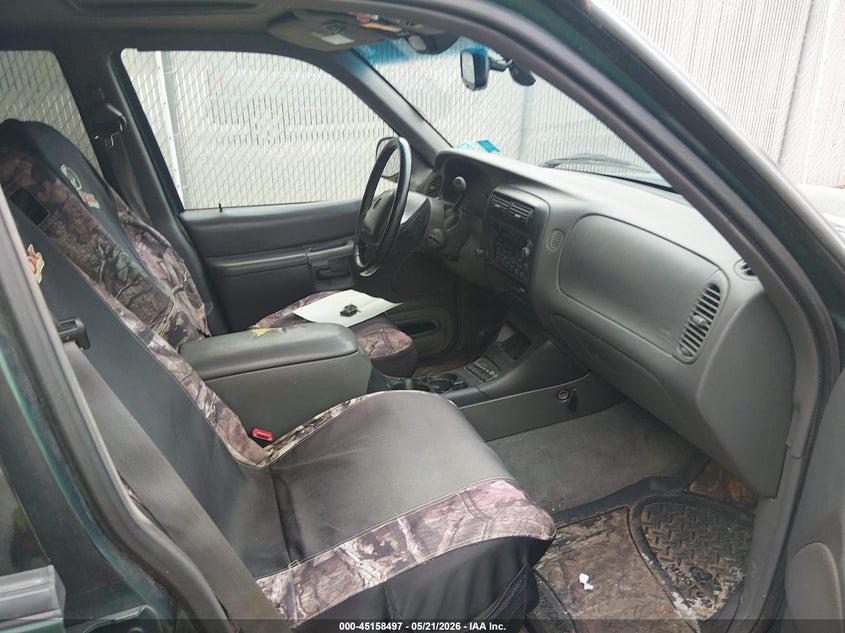 2000 Mercury Mountaineer VIN 4M2DU86P6YUJ34700 IAAI salvage auction — NORMAL WEAR, Clear-Endorsement (Wisconsin), sold $425 on 2026-07-22 (photo 5)