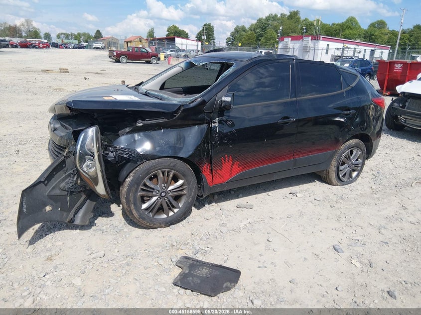 2014 Hyundai Tucson VIN KM8JUCAGXEU939464 IAAI salvage auction — ROLLOVER, Salvage (West Virginia), sold $800 on 2026-07-22 (photo 2)