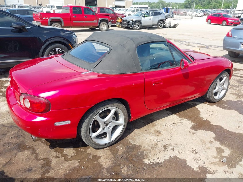 2001 Mazda Mx-5 VIN JM1NB353710203604 IAAI salvage auction — HAIL, Clear (Oklahoma), sold $2,600 on 2026-07-22 (photo 4)