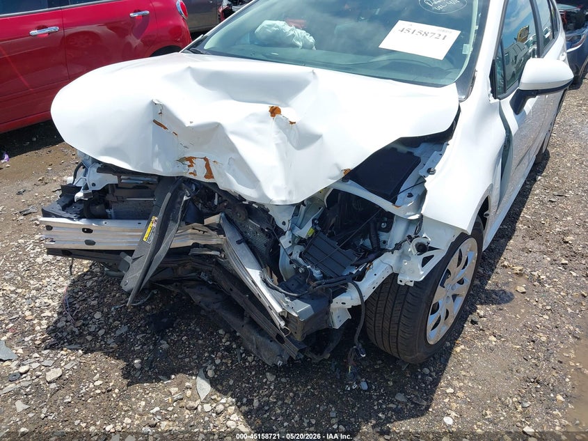 2026 Toyota Corolla VIN 5YFB4MDE6TP402092 IAAI salvage auction — FRONT END, Non-Repairable (Texas), sold $2,950 on 2026-07-07 (photo 6)