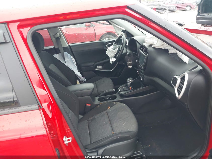 2020 Kia Soul VIN KNDJ63AU0L7052116 IAAI salvage auction — FRONT END, Salvage (Minnesota), sold $1,550 on 2026-07-29 (photo 5)
