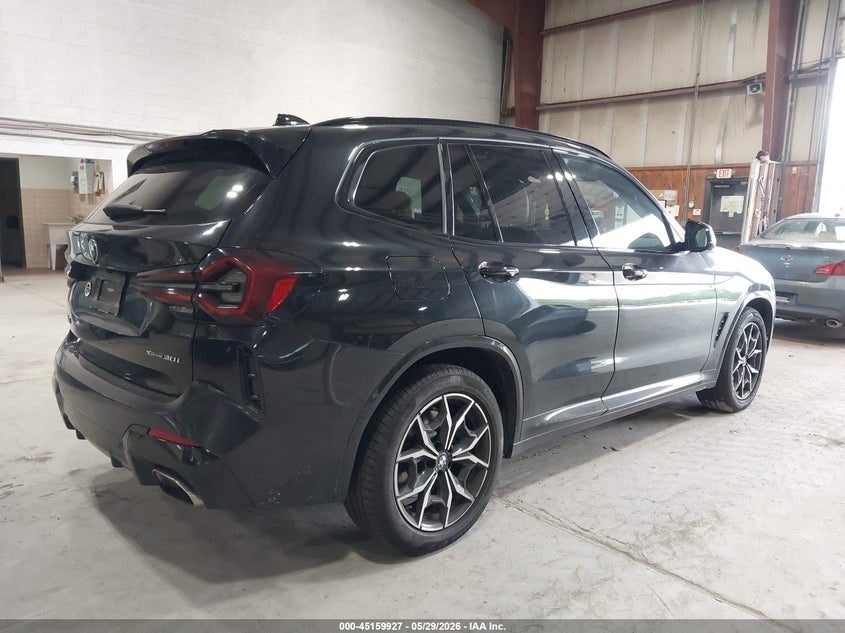 2022 BMW X3 VIN WBX57DP04NN167621 IAAI salvage auction — LEFT SIDE, Salvage Title, sold $21,600 on 2026-07-08 (photo 4)
